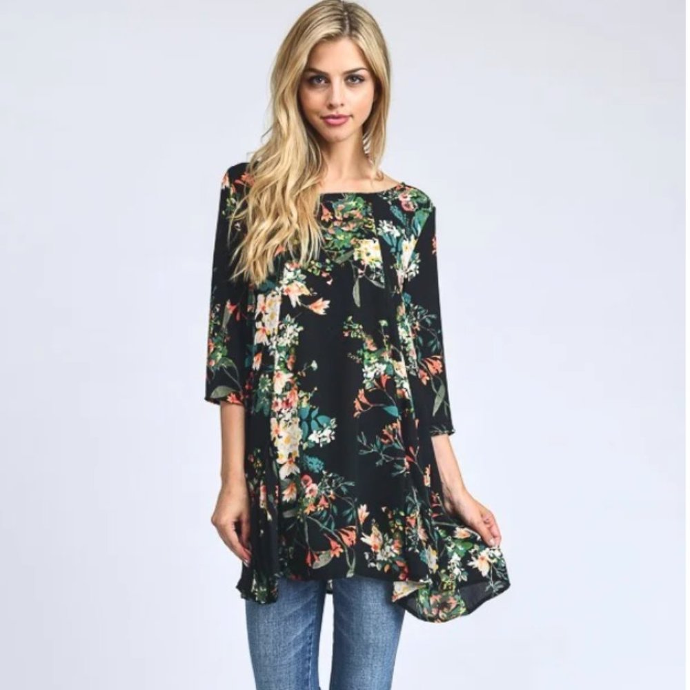 Hopely Floral Woven Tunic